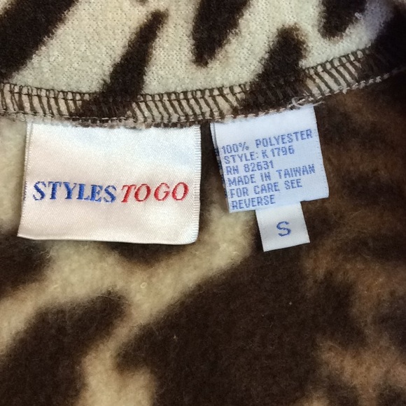 FINAL SALE PRICE Animal Print Button Down Jacket - Picture 5 of 6